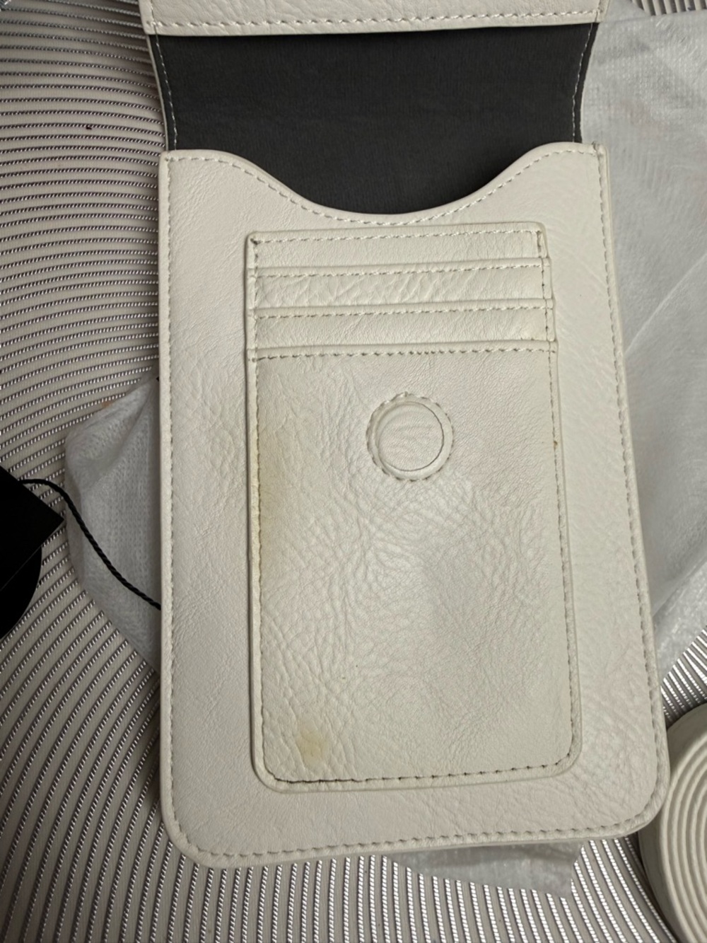 Crossbody phone or essential White Tassel Bag - 2 compartments, card slots RFID - Picture 9 of 9